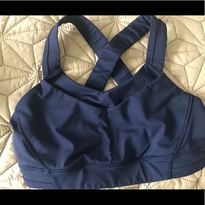 lululemon Stuff Your Bra high support *6 BLK